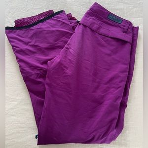 Burton women’s snow pant